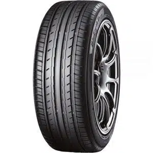 YOKOHAMA BLUEARTH-ES ES32A suverehv DOT23 (235/40 R18)