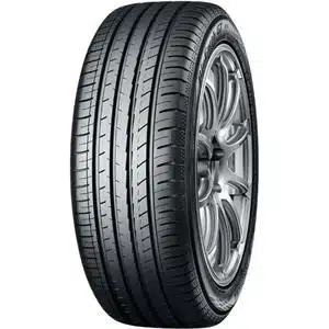 YOKOHAMA BLUEARTH-GT AE51 suverehv DOT23 (205/55R16)