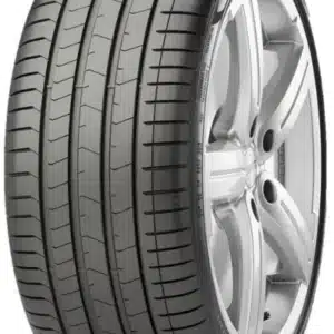 Pirelli P ZERO (PZ4) suverehv (225/40R19)