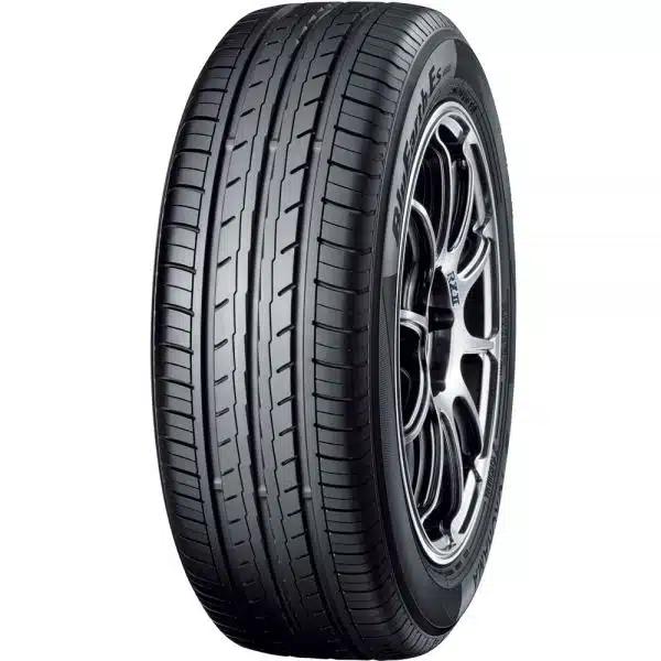 Yokohama Bluearth Es32 suverehv (195/55R16)